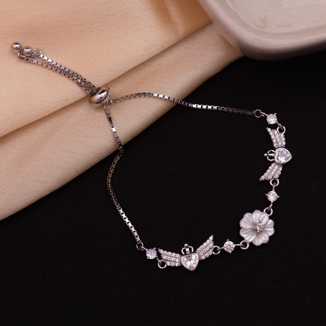 Mop Adjustable Bracelet