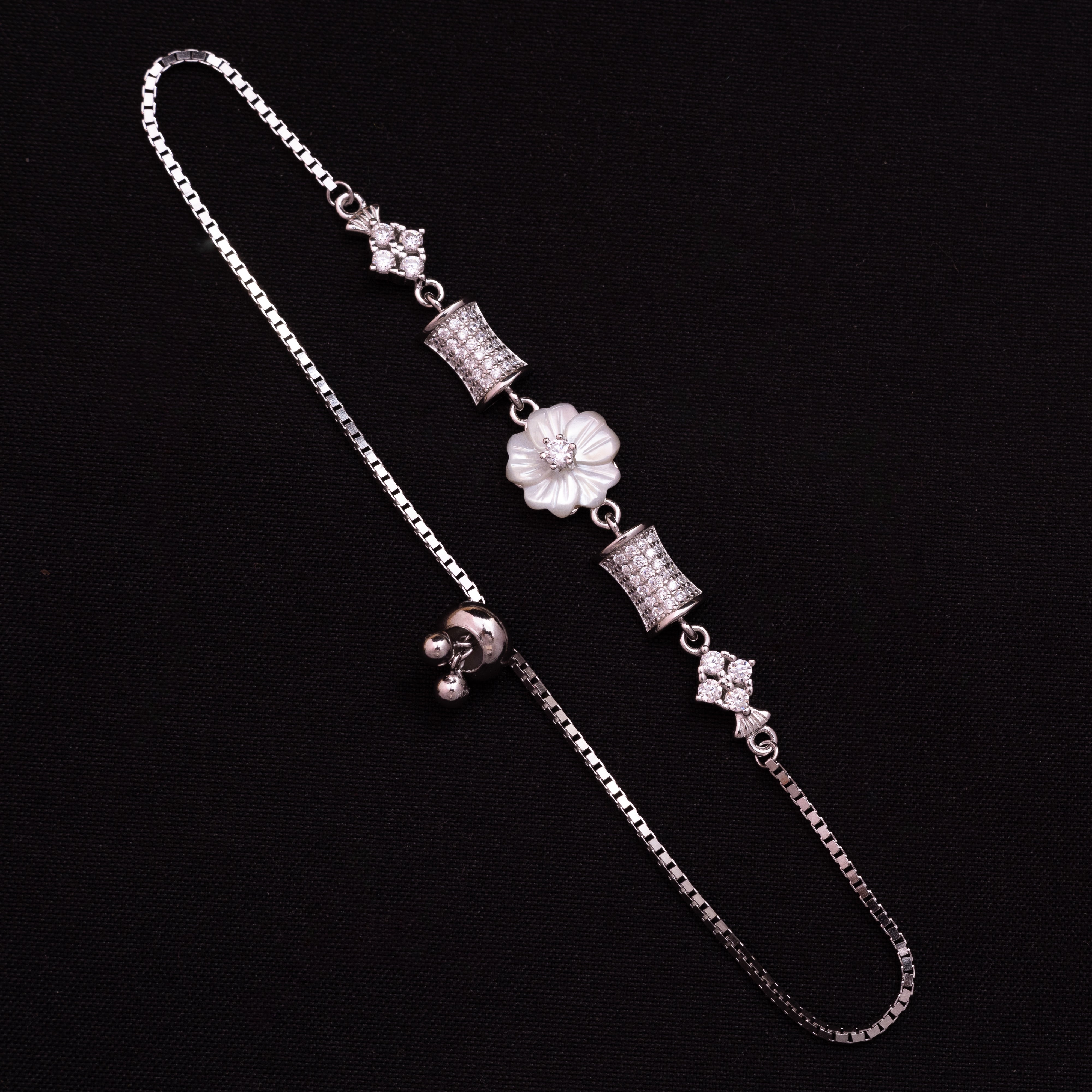 Mop Adustable Bracelet