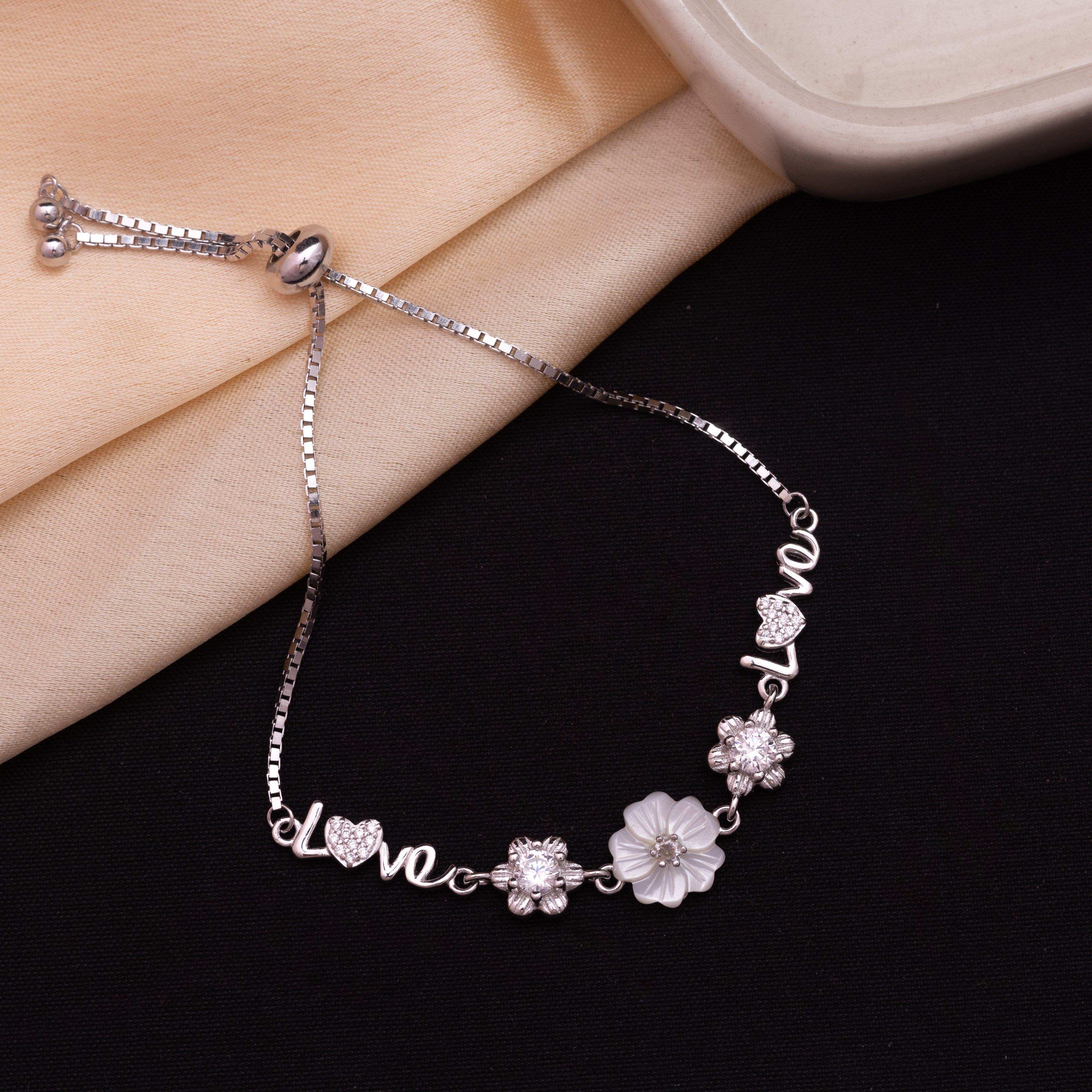 Mop Adjustable Bracelet