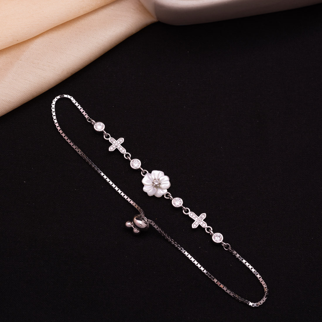 MOP Adjustable Bracelet white