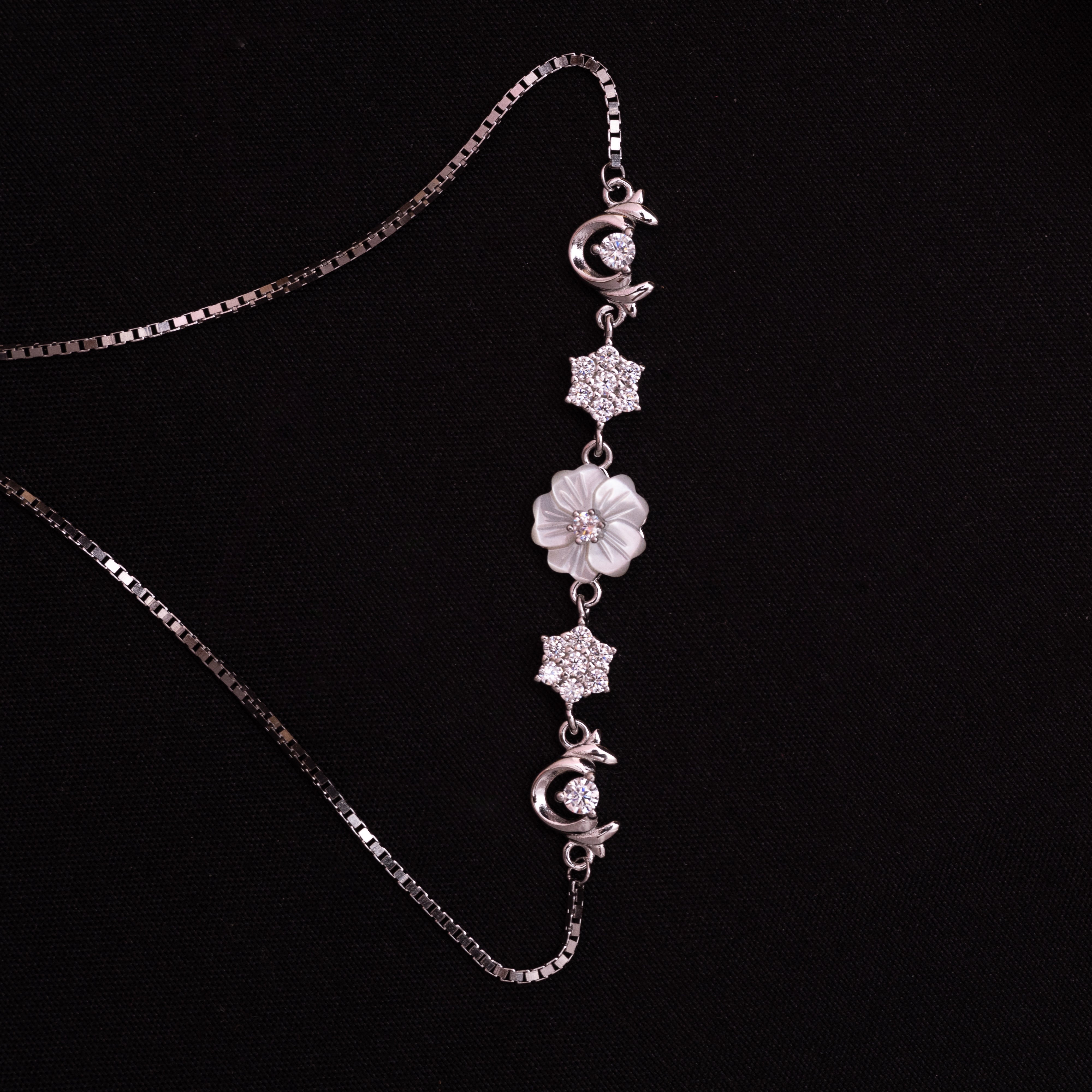 Mop Adjustable Bracelet