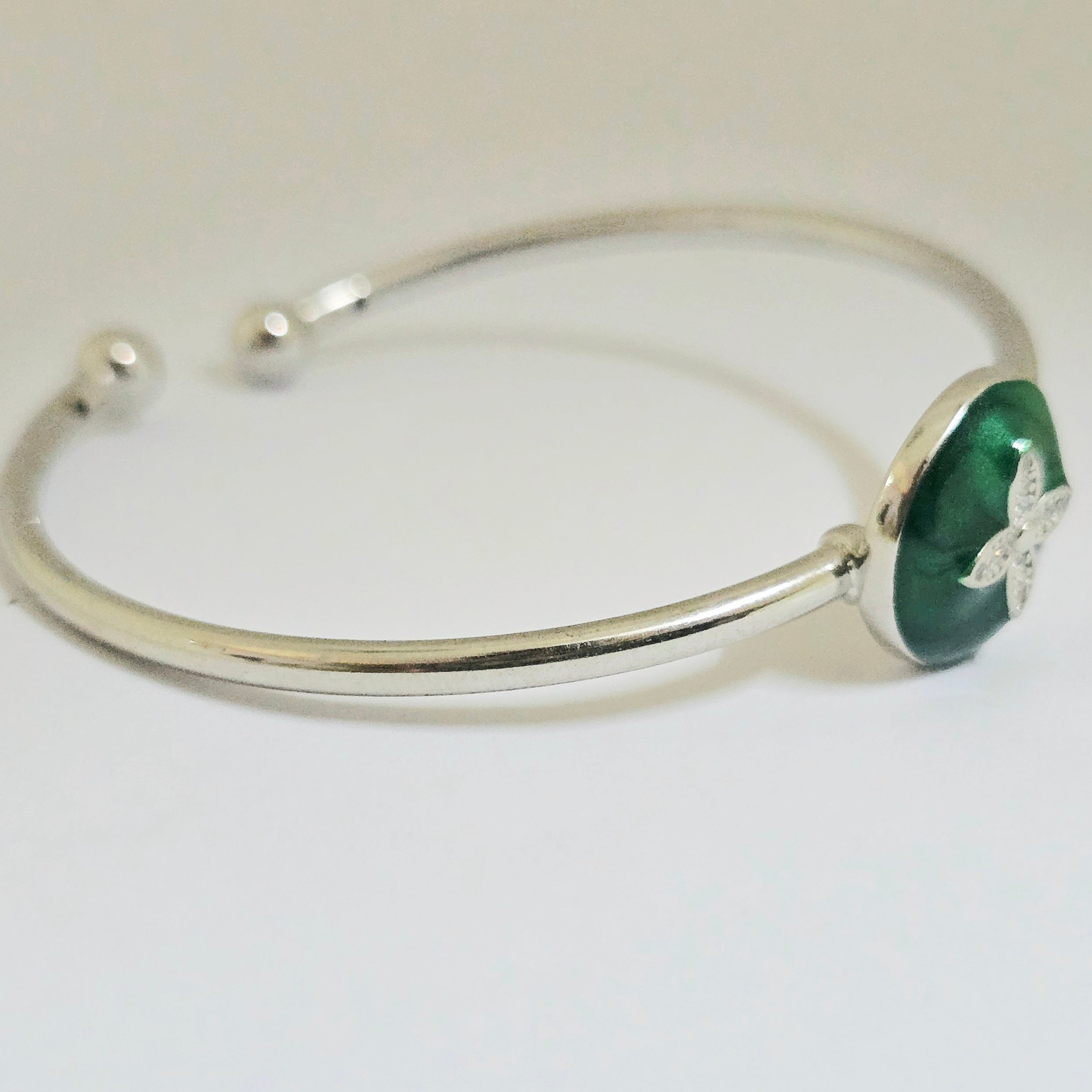 Holopipi Enamel Kada