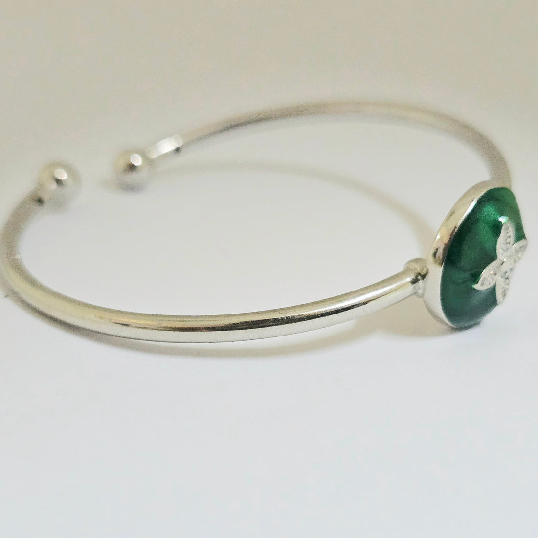 Holopipi Enamel Kada