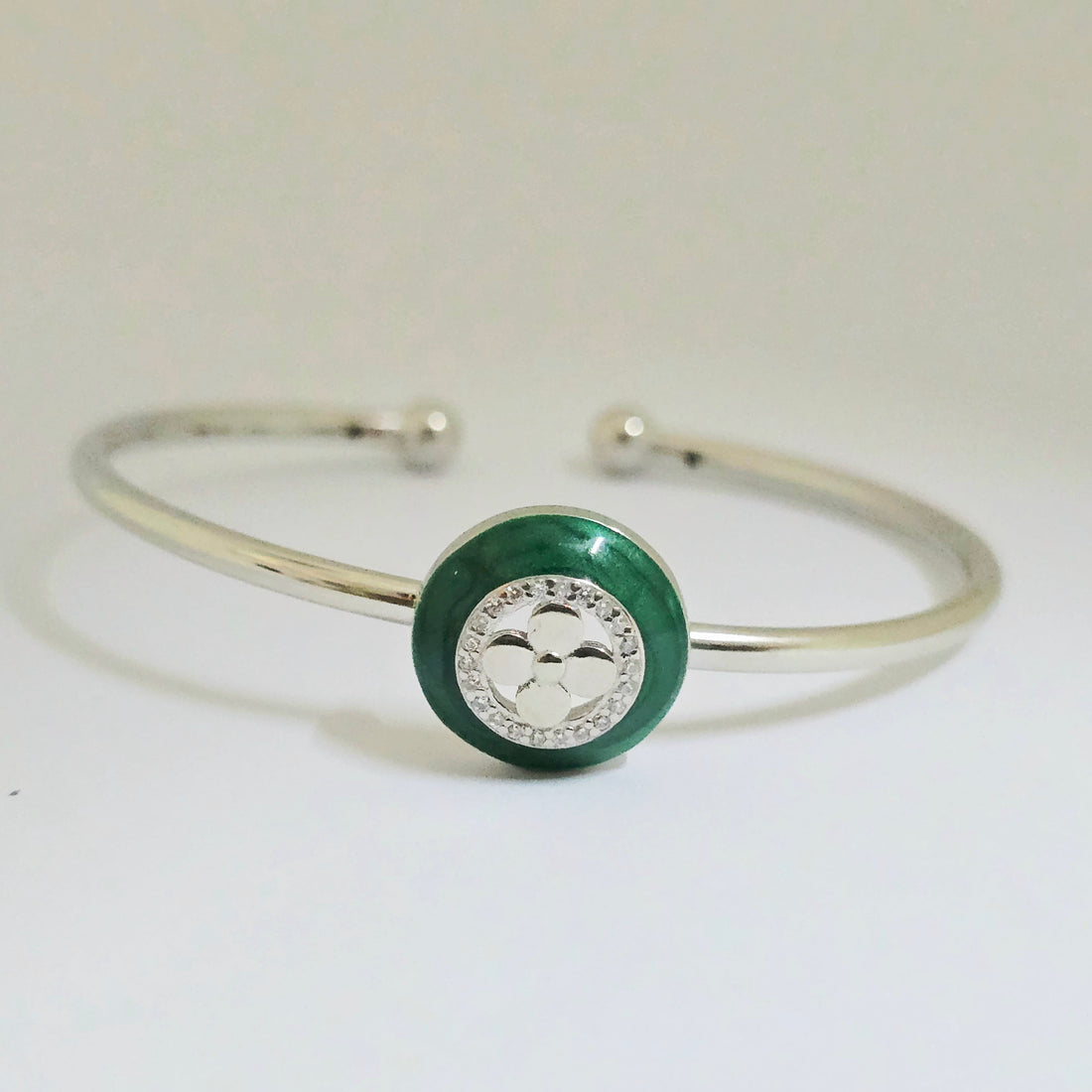 Holopipi Enamel Kada