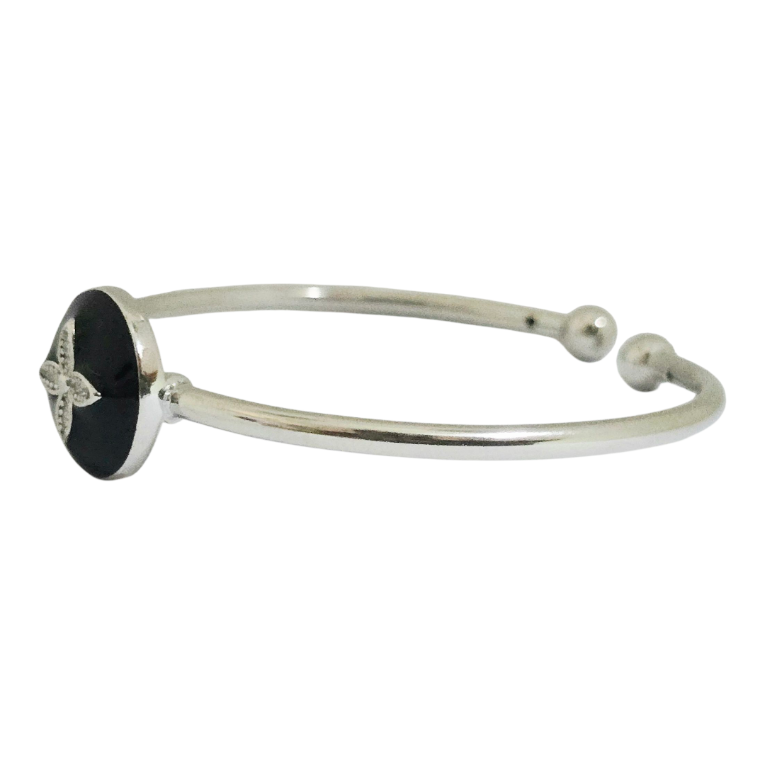 Holopipi Enamel Kada