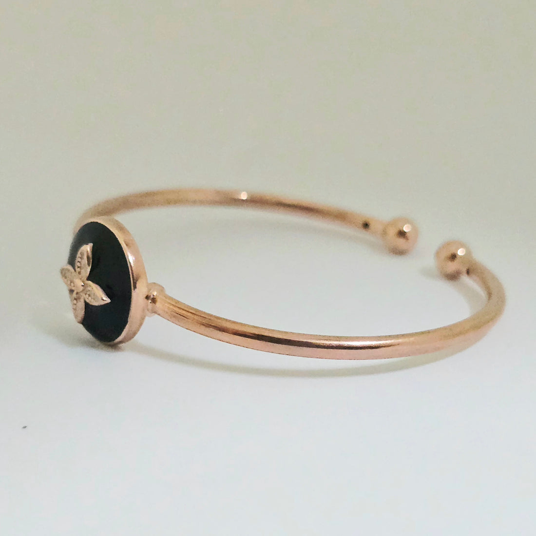 Holopipi Enamel Kada